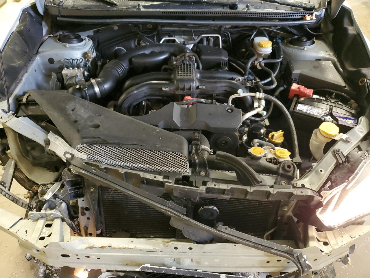 2014 Subaru XV - Image 14