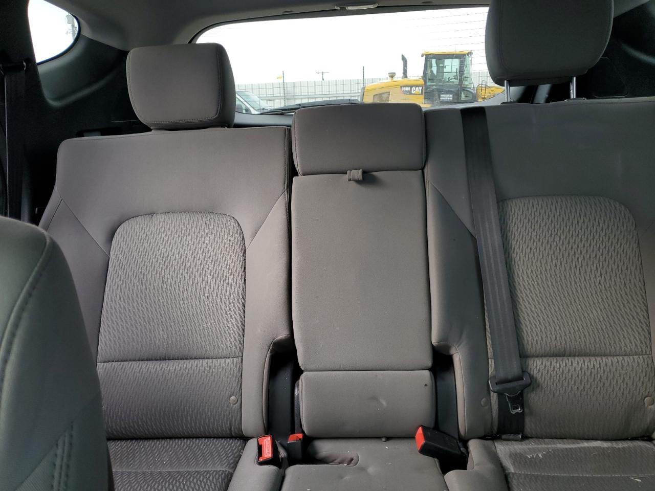 2018 Hyundai Santa Fe - Image 10