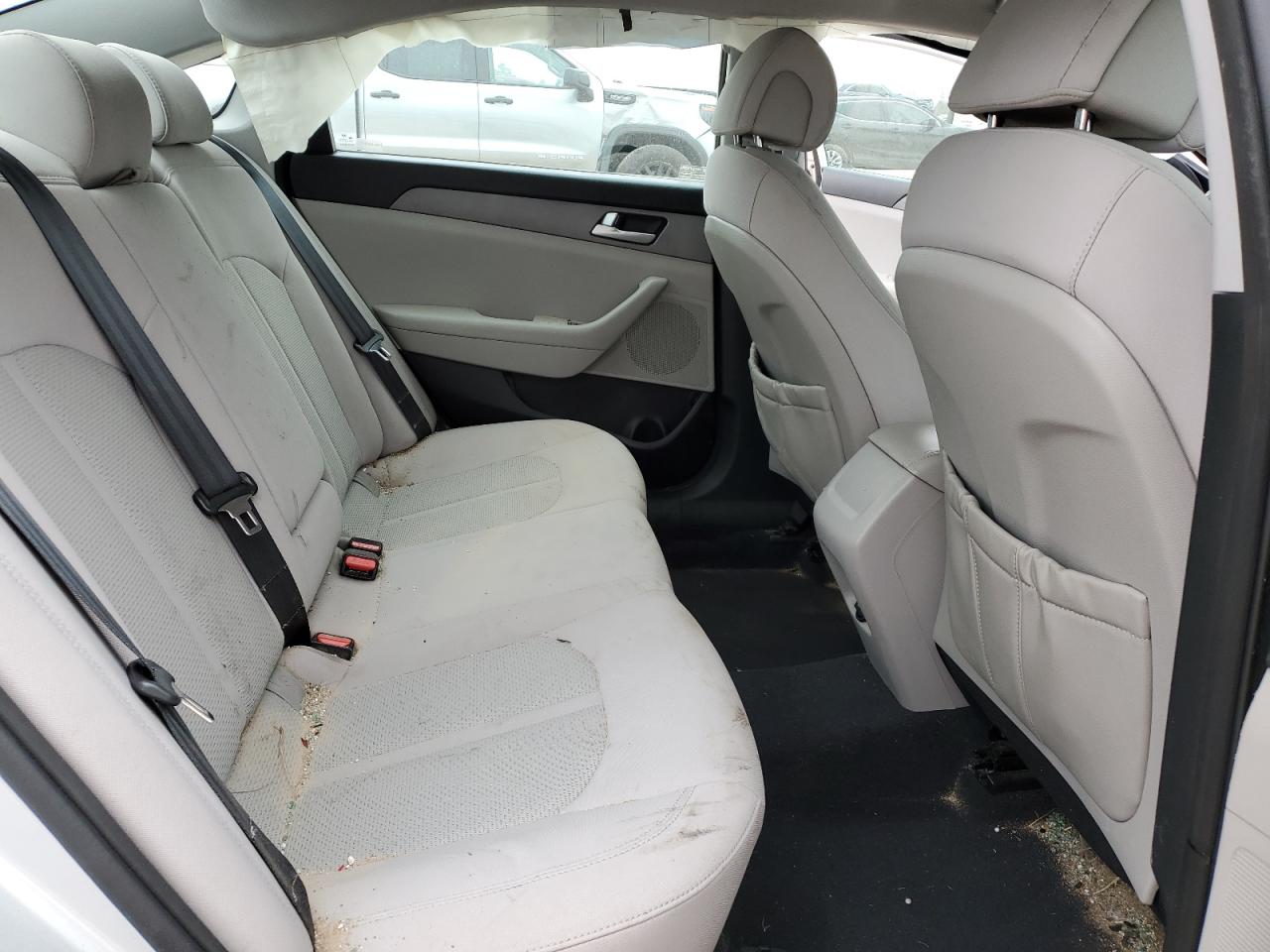 2015 Hyundai Sonata - Image 10