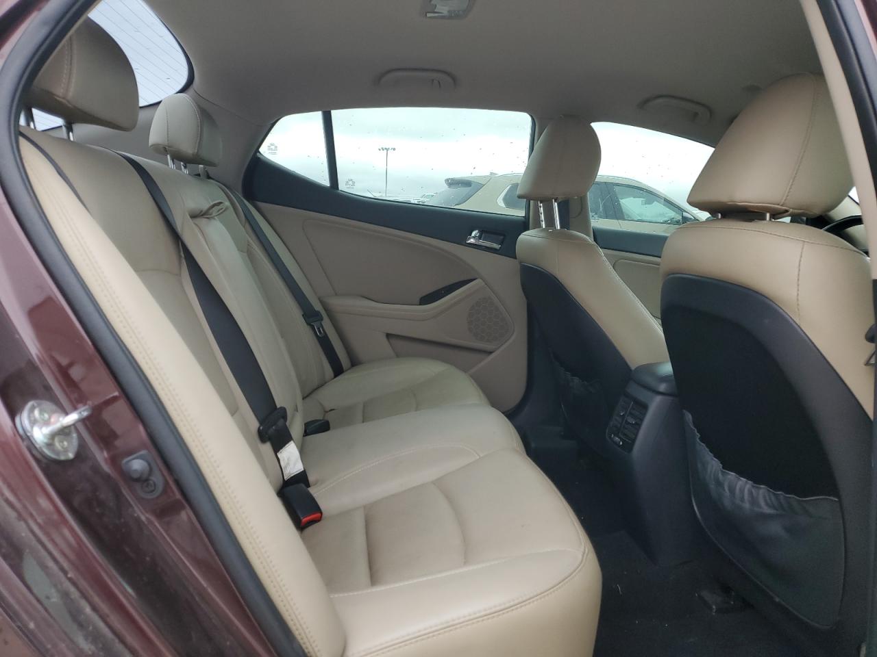 2012 Kia Optima - Image 10