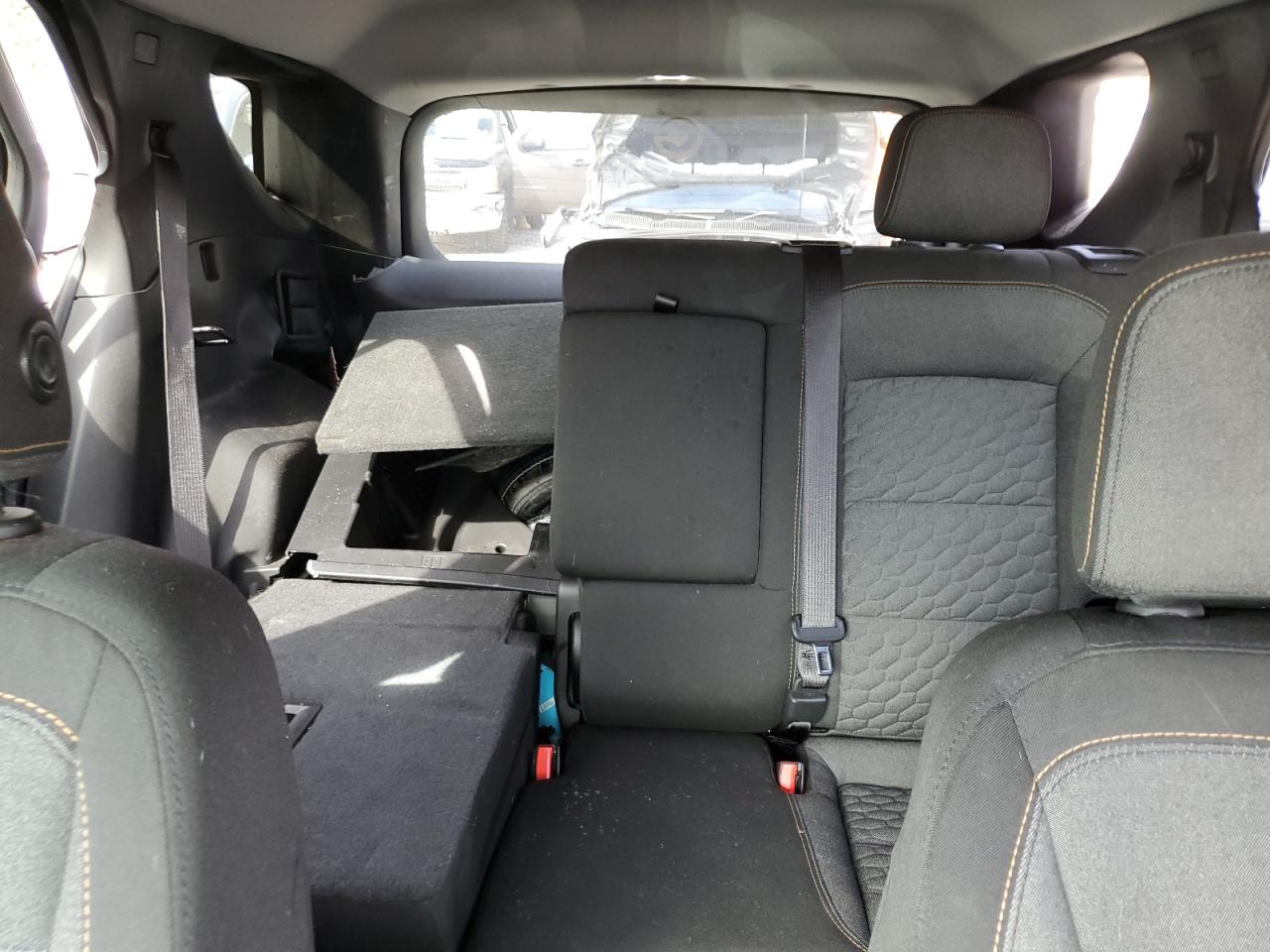 2GNAXJEV7J6327067 CHEVROLET EQUINOX 2018