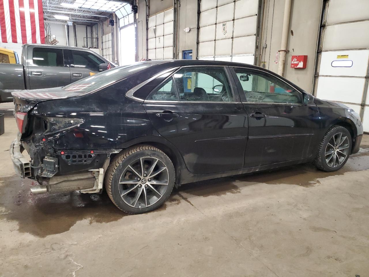 2015 Toyota Camry - Image 3