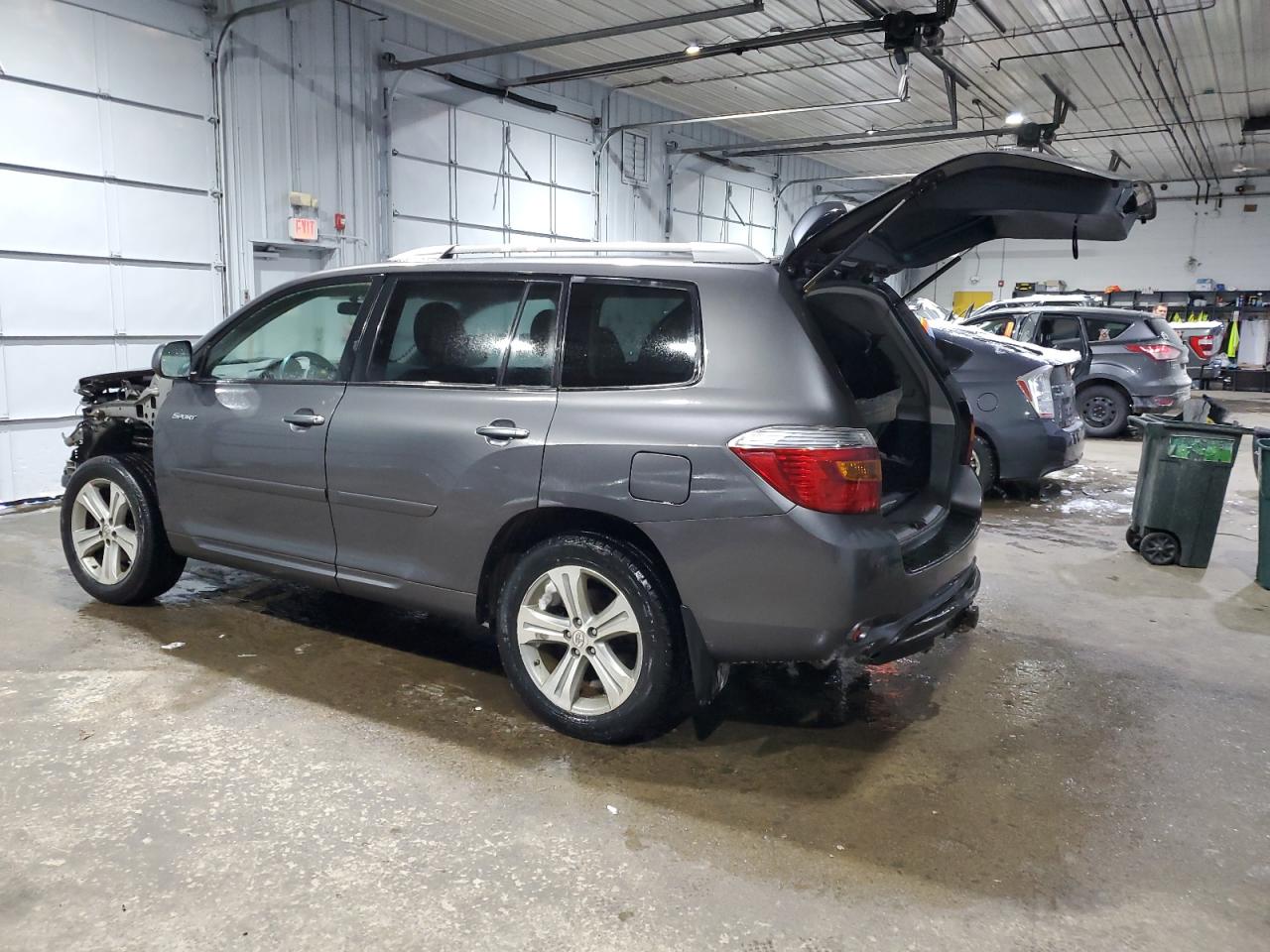 2009 Toyota Highlander - Image 2