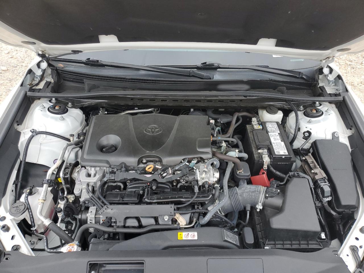 2022 Toyota Camry - Image 11