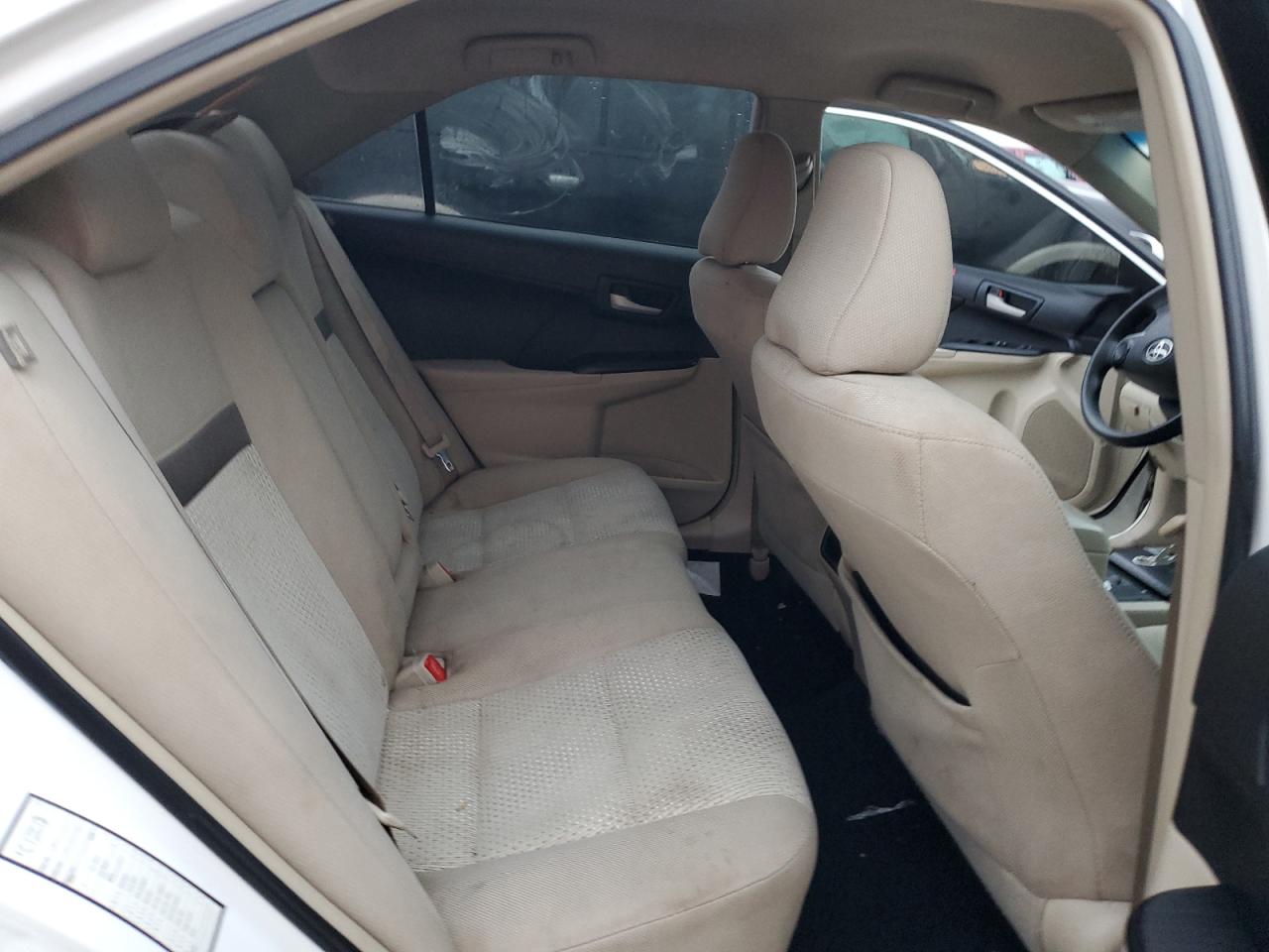 2013 Toyota Camry - Image 10