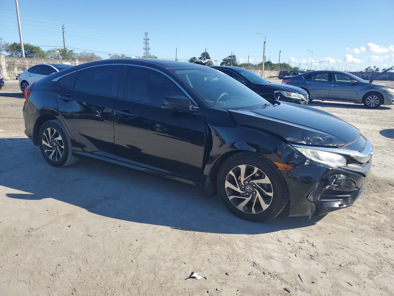 2017 Honda Civic - Image 4