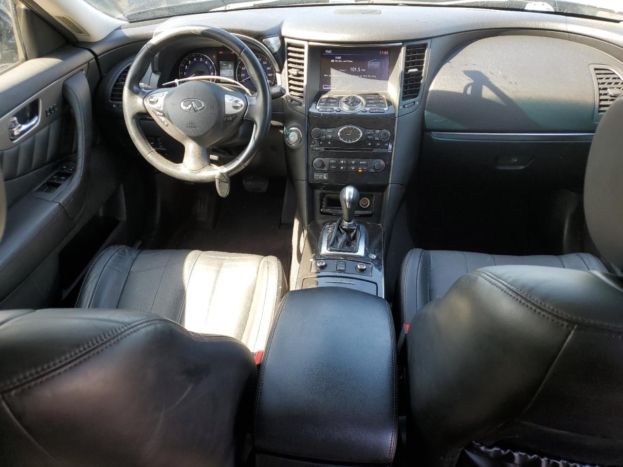 2016 Infiniti QX70 - Image 8