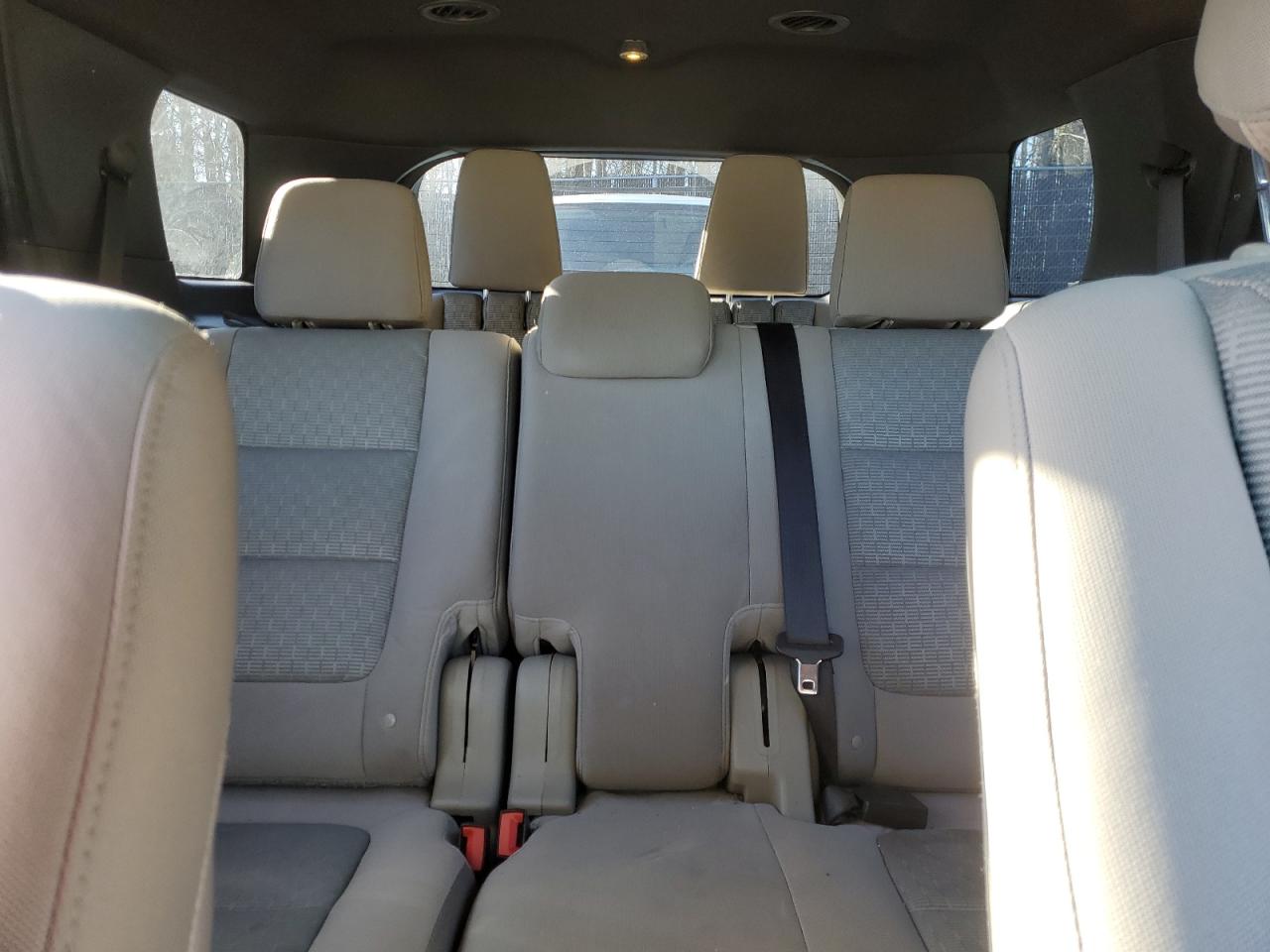 2013 Ford Explorer - Image 10