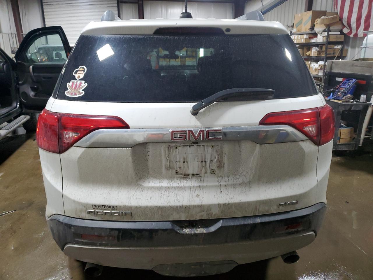 2019 GMC Acadia - Image 6