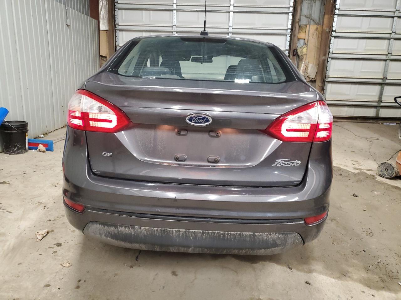 2015 Ford Fiesta - Image 6