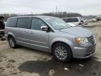 2016 Chrysler Town & Country Touring L продається в Louisville, KY - Front End