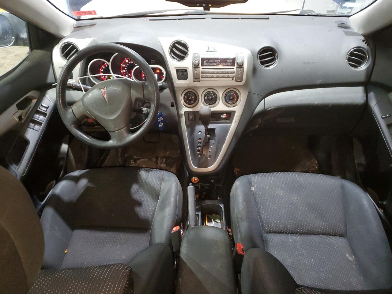 2009 Pontiac Vibe - Image 8