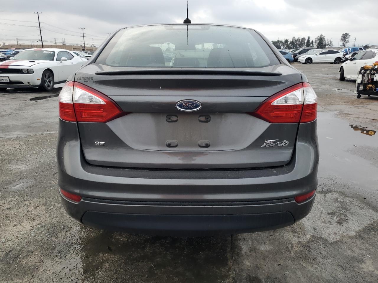 2015 Ford Fiesta - Image 6
