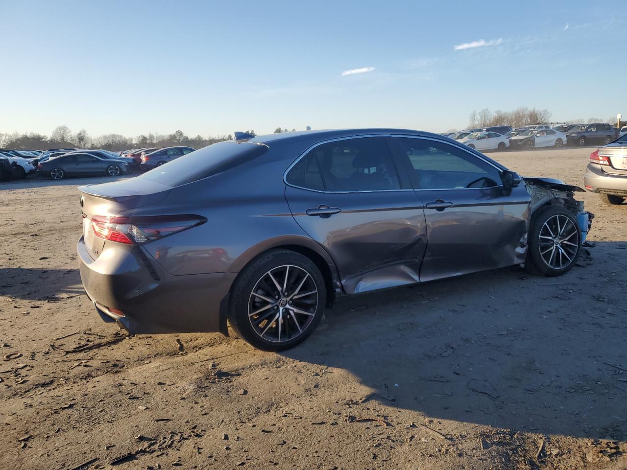 4T1G11AK9MU422196 TOYOTA CAMRY 2021