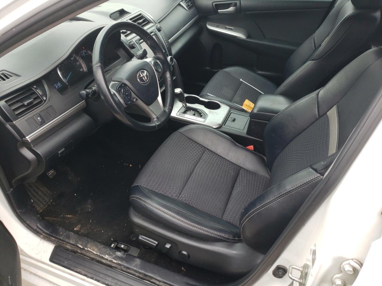 2014 Toyota Camry - Image 7