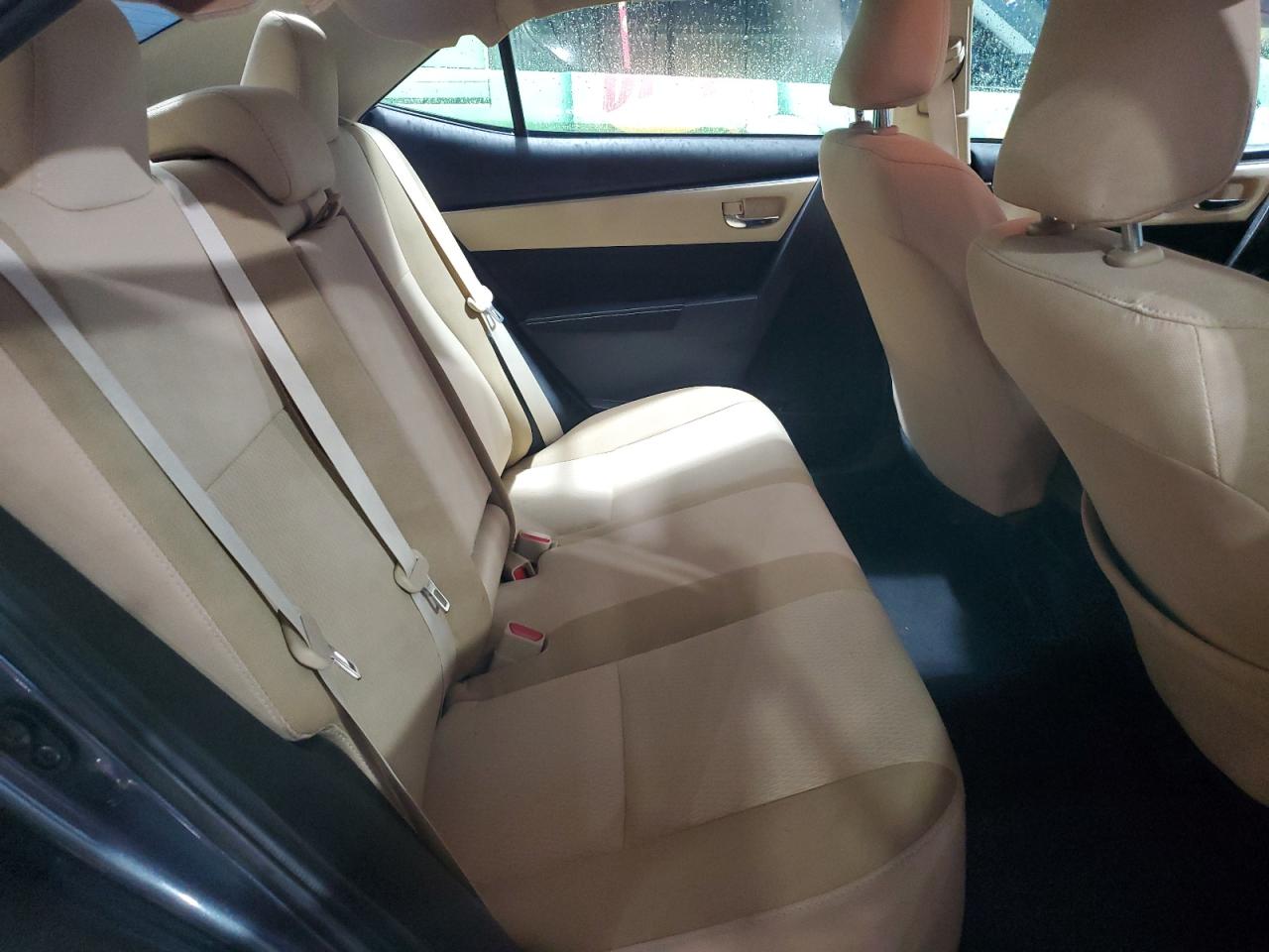 2018 Toyota Corolla - Image 10