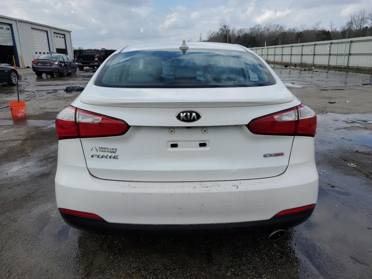 2016 Kia Forte - Image 6