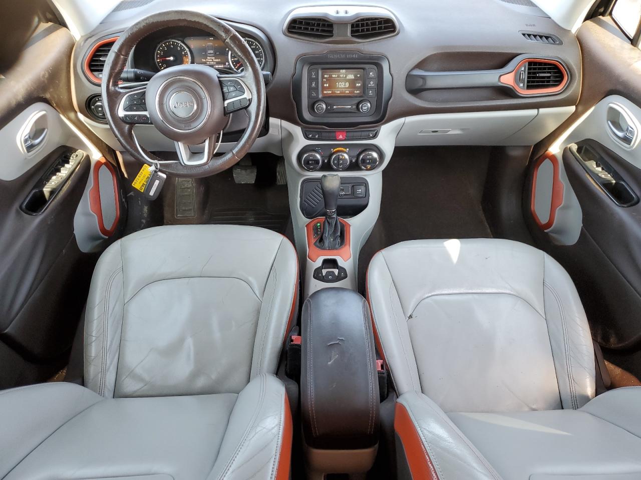 2016 Jeep Renegade - Image 8