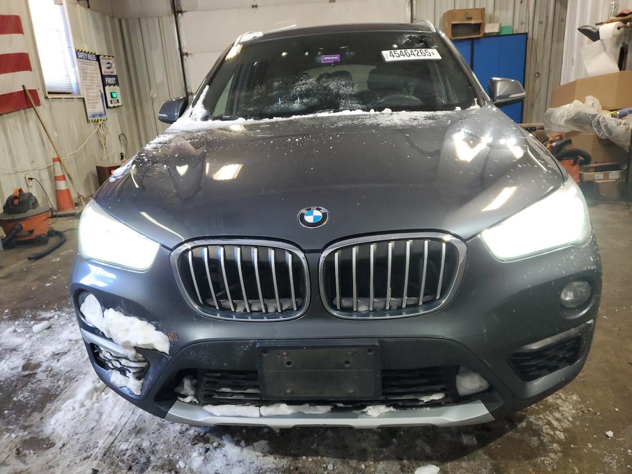2017 BMW X1 - Image 5