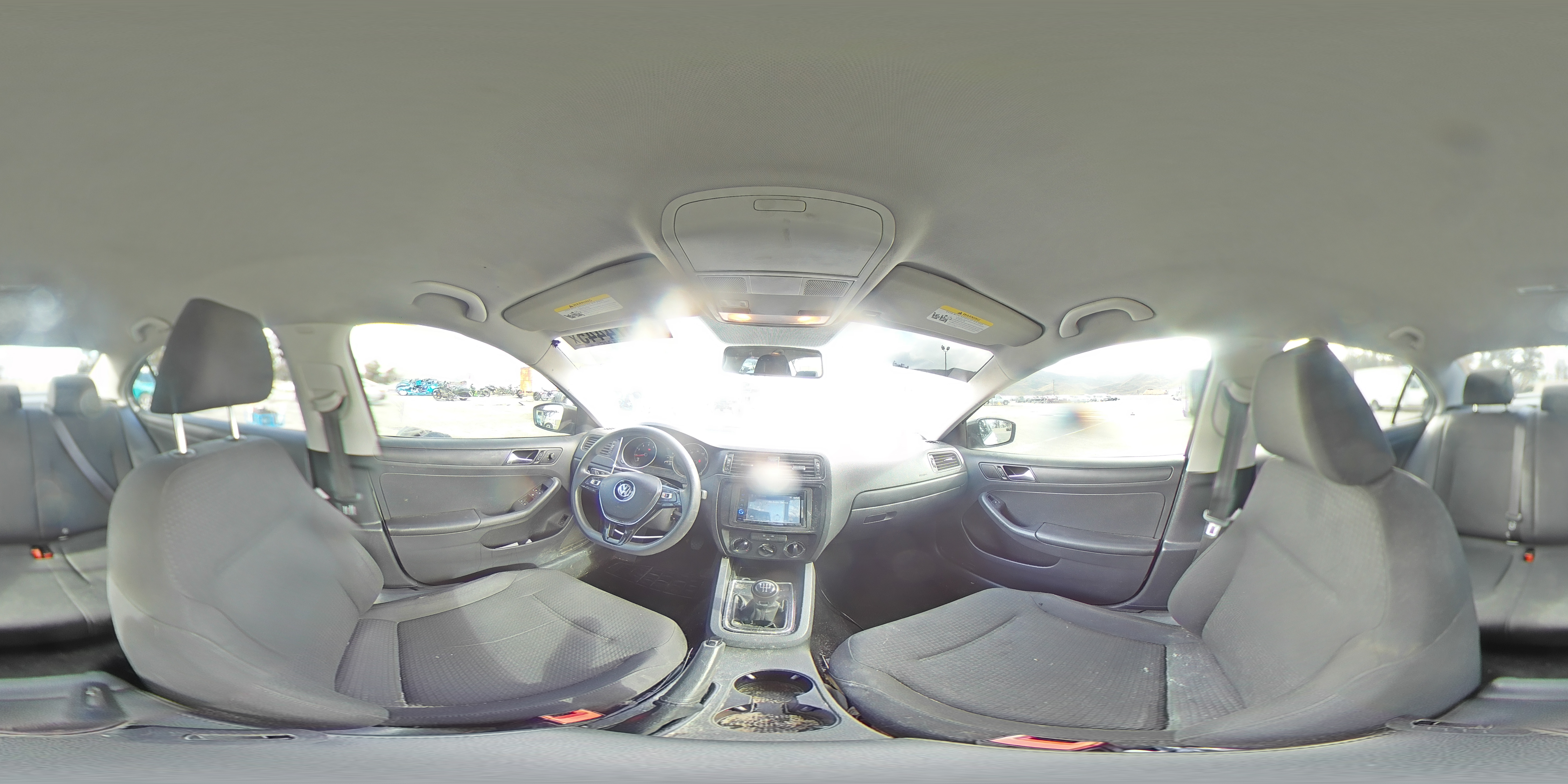 2015 Volkswagen Jetta - Image 13