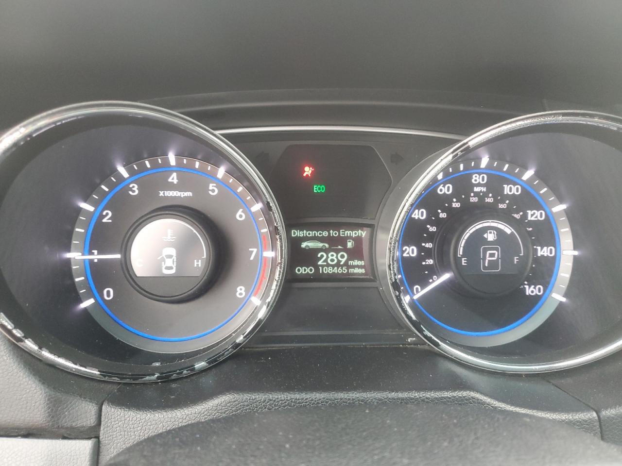 2014 Hyundai Sonata - Image 9