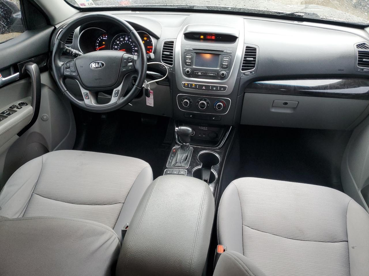 2015 Kia Sorento - Image 8