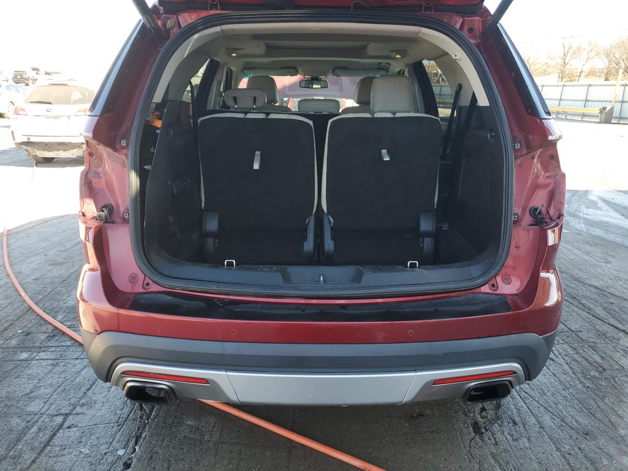 2016 Ford Explorer - Image 6