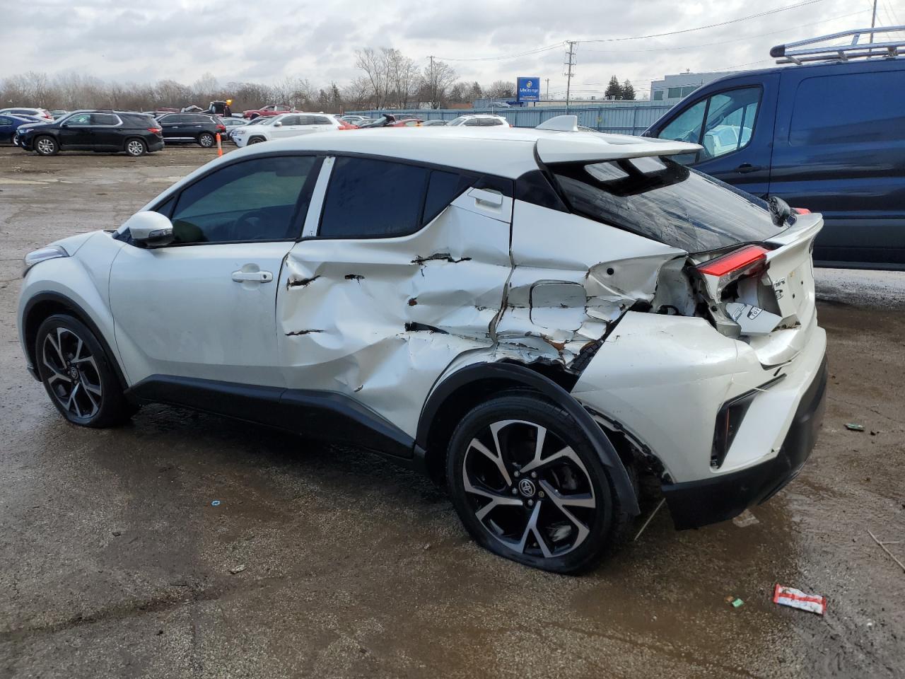 JTNKHMBX0M1109296 TOYOTA C-HR 2021