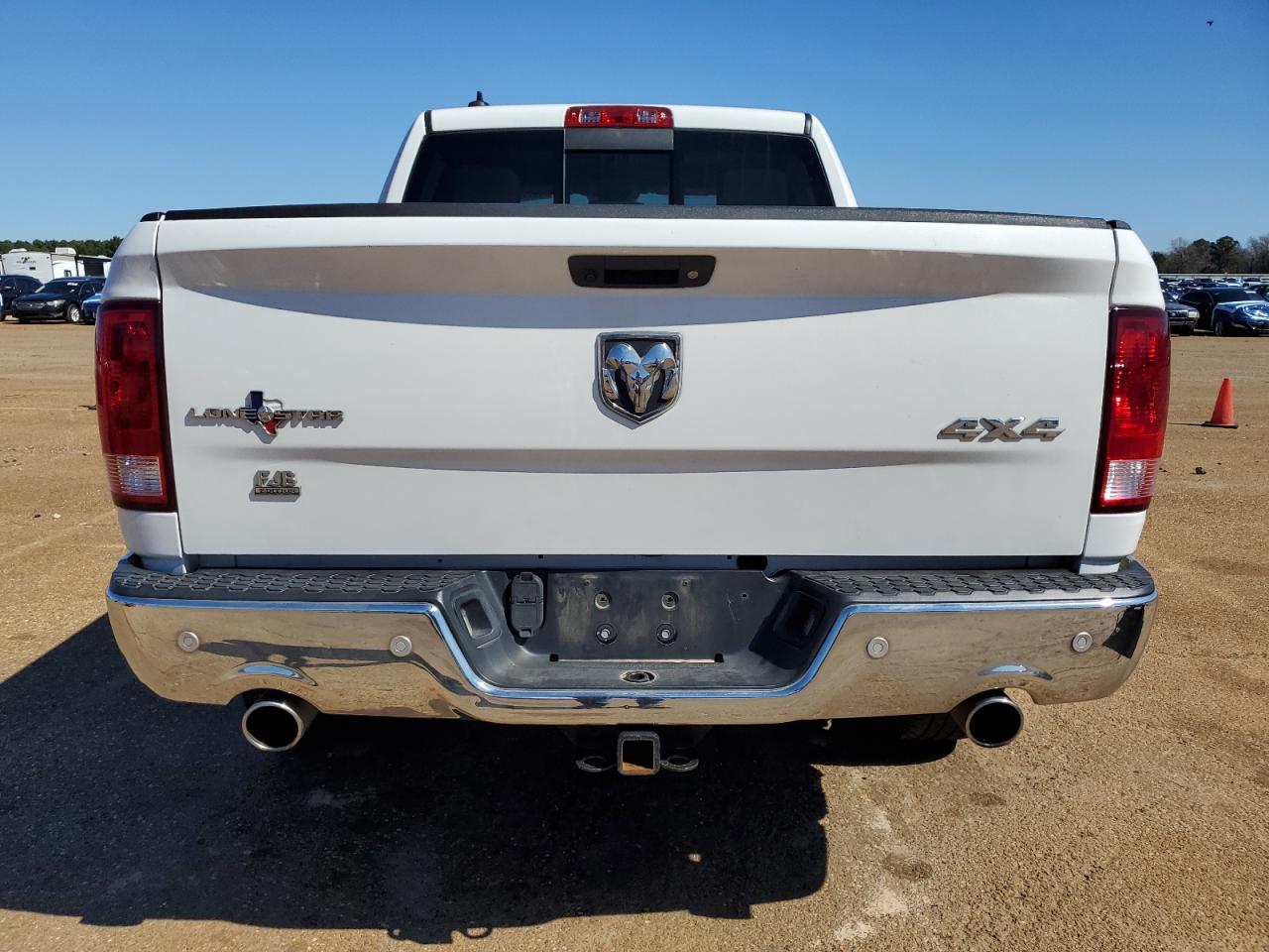 2017 RAM 1500 - Image 6