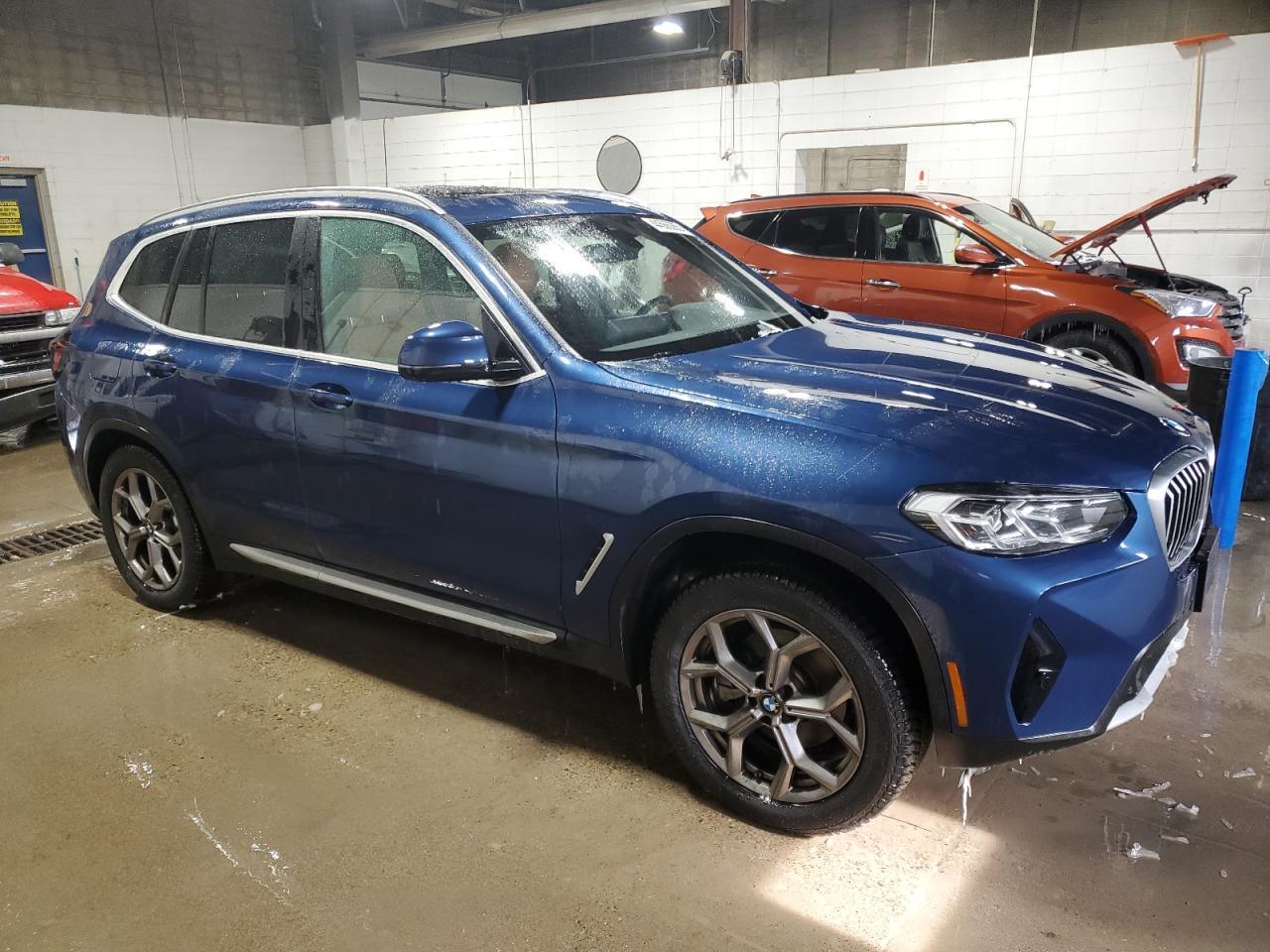 2022 BMW X3 - Image 4