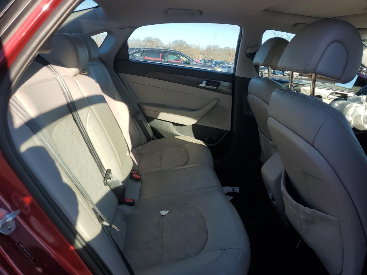 2016 Hyundai Sonata - Image 10