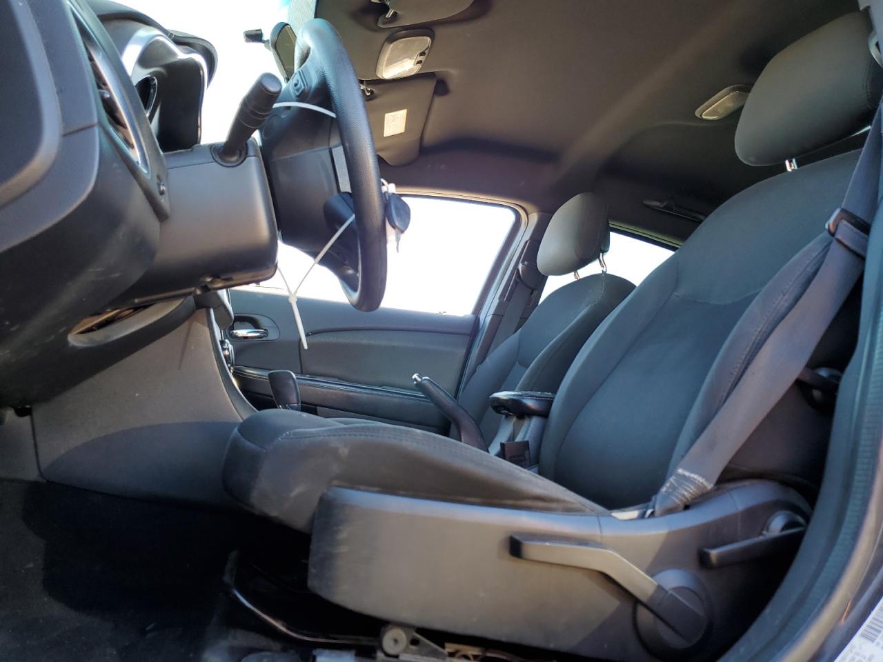 2014 Dodge Avenger - Image 7