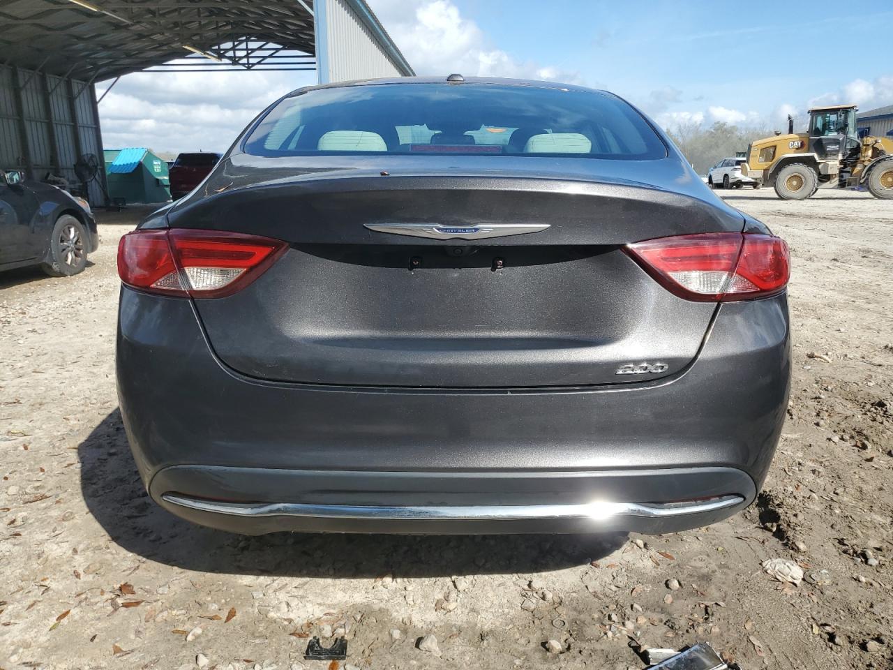 2015 Chrysler 200 - Image 6