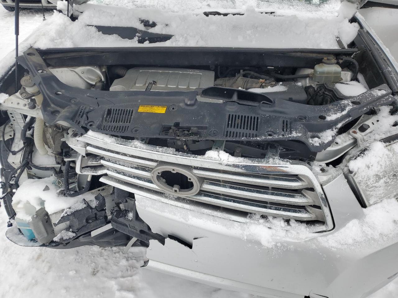 2009 Toyota Highlander - Image 12