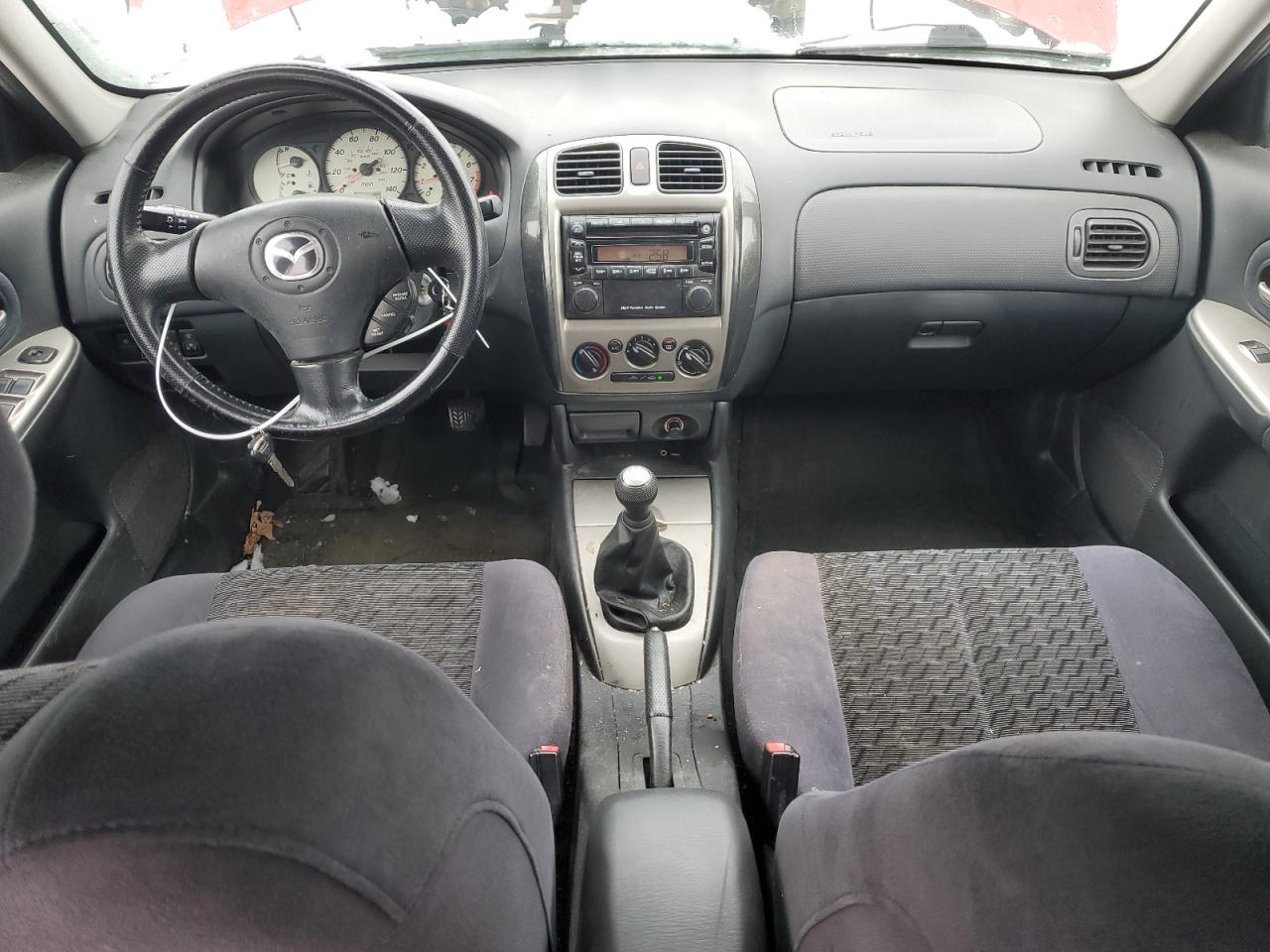 2002 Mazda Protege - Image 8