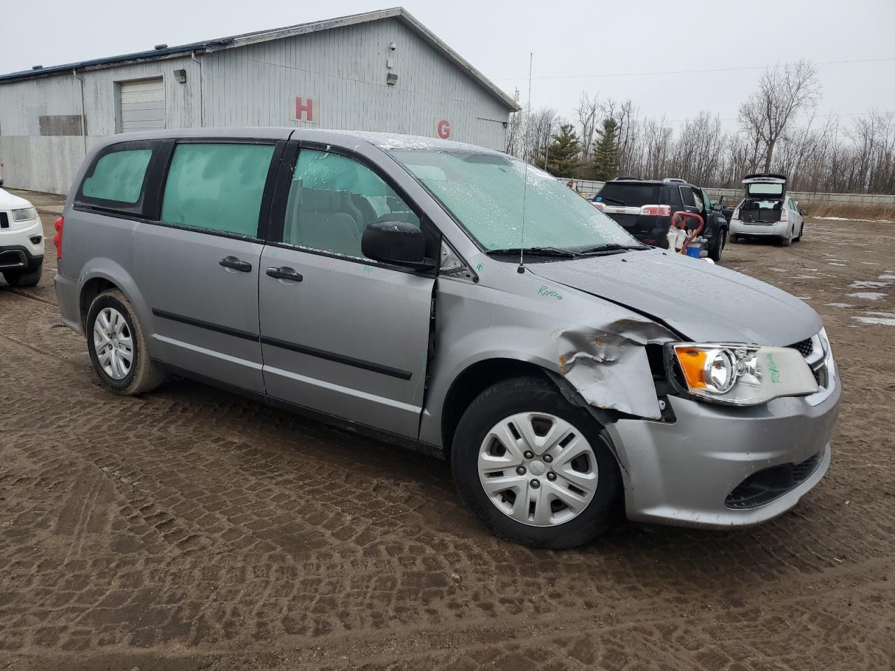 2013 Dodge Caravan - Image 4