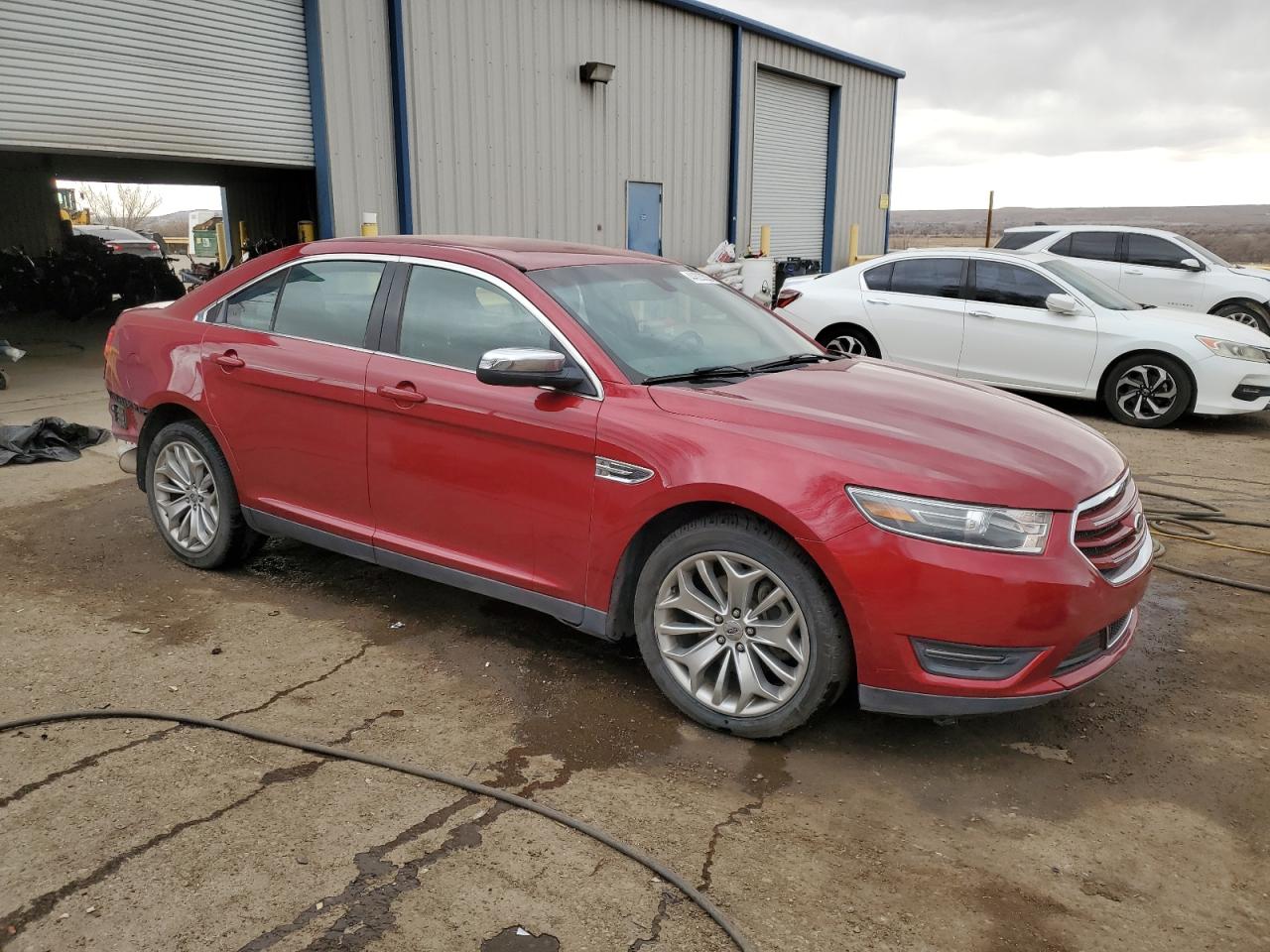 2014 Ford Taurus - Image 4