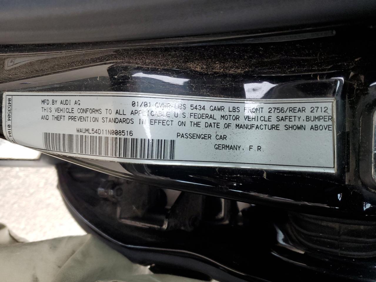 2001 Audi A8 - Image 12