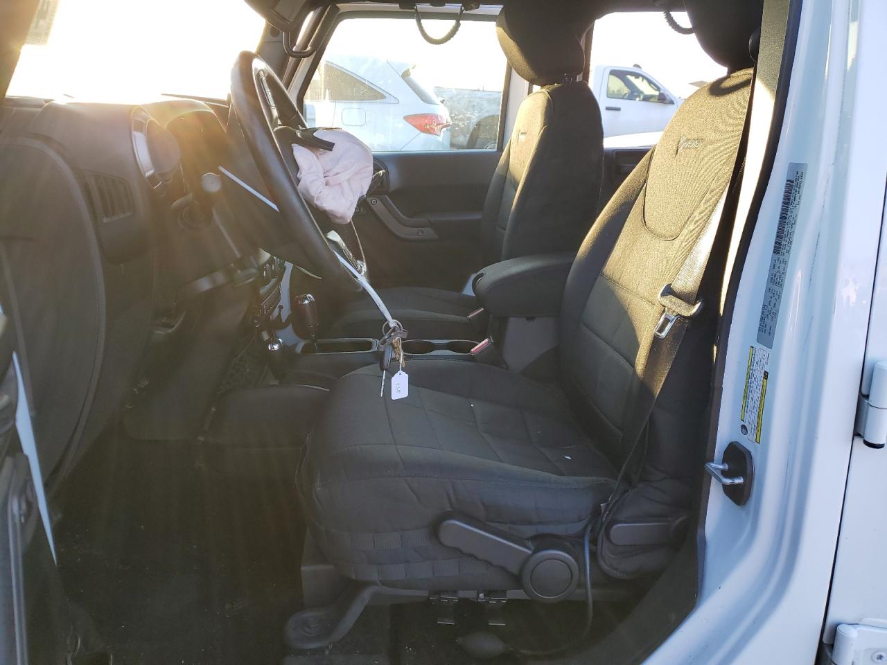 2017 Jeep Wrangler - Image 7