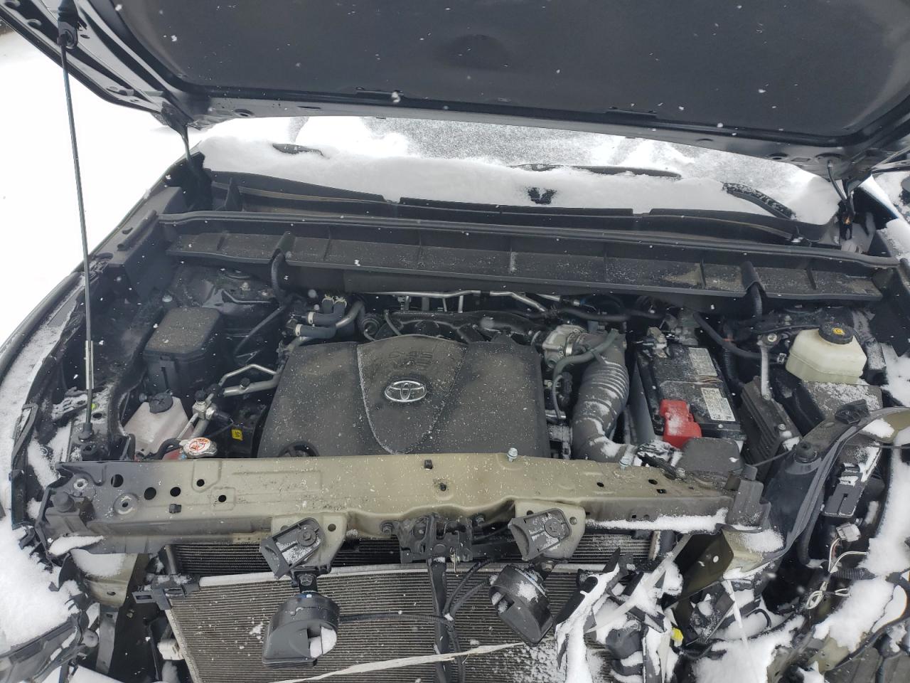 5TDGZRBH6NS569712 TOYOTA HIGHLANDER 2022