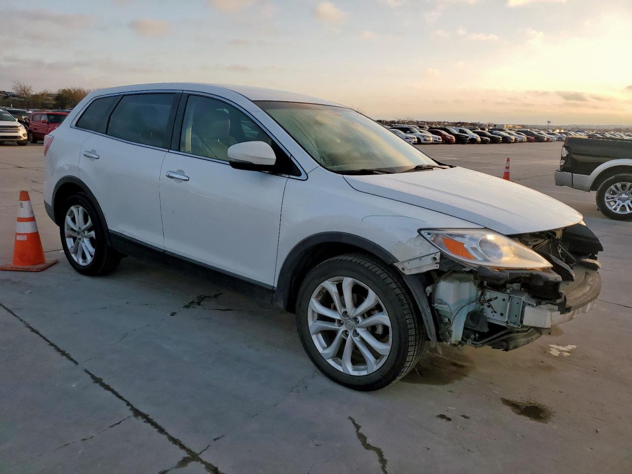 2012 Mazda CX-9 - Image 4