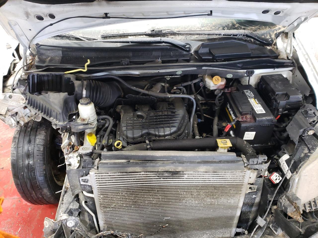 2016 Dodge Caravan - Image 13