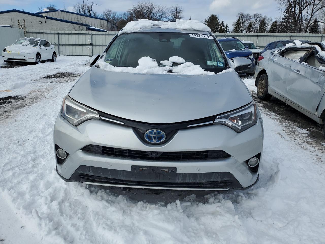 2016 Toyota RAV 4 - Image 5