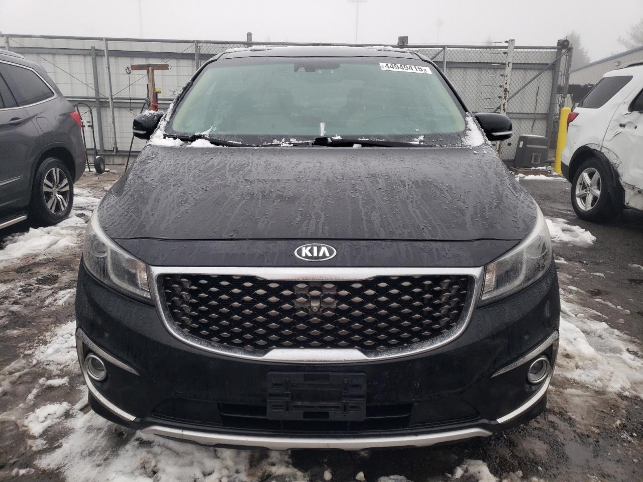 2015 Kia Sedona - Image 5