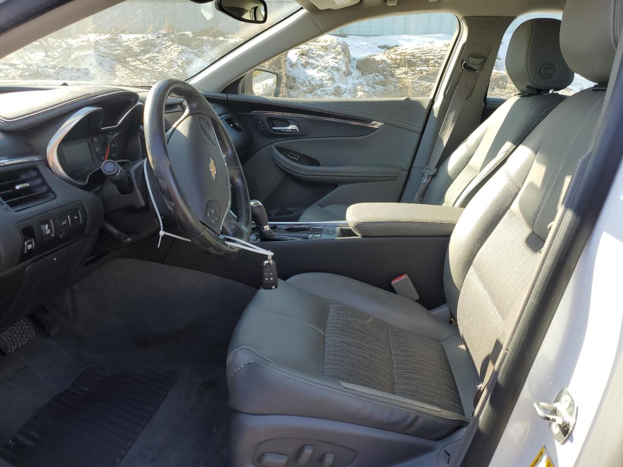 2015 Chevrolet Impala - Image 7