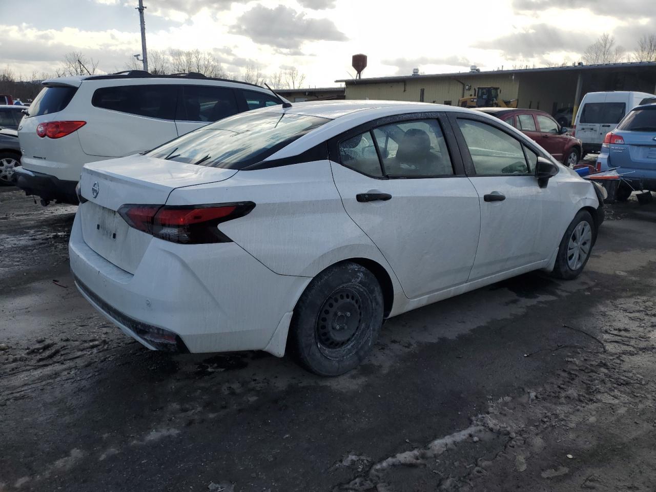 2020 Nissan Versa - Image 3