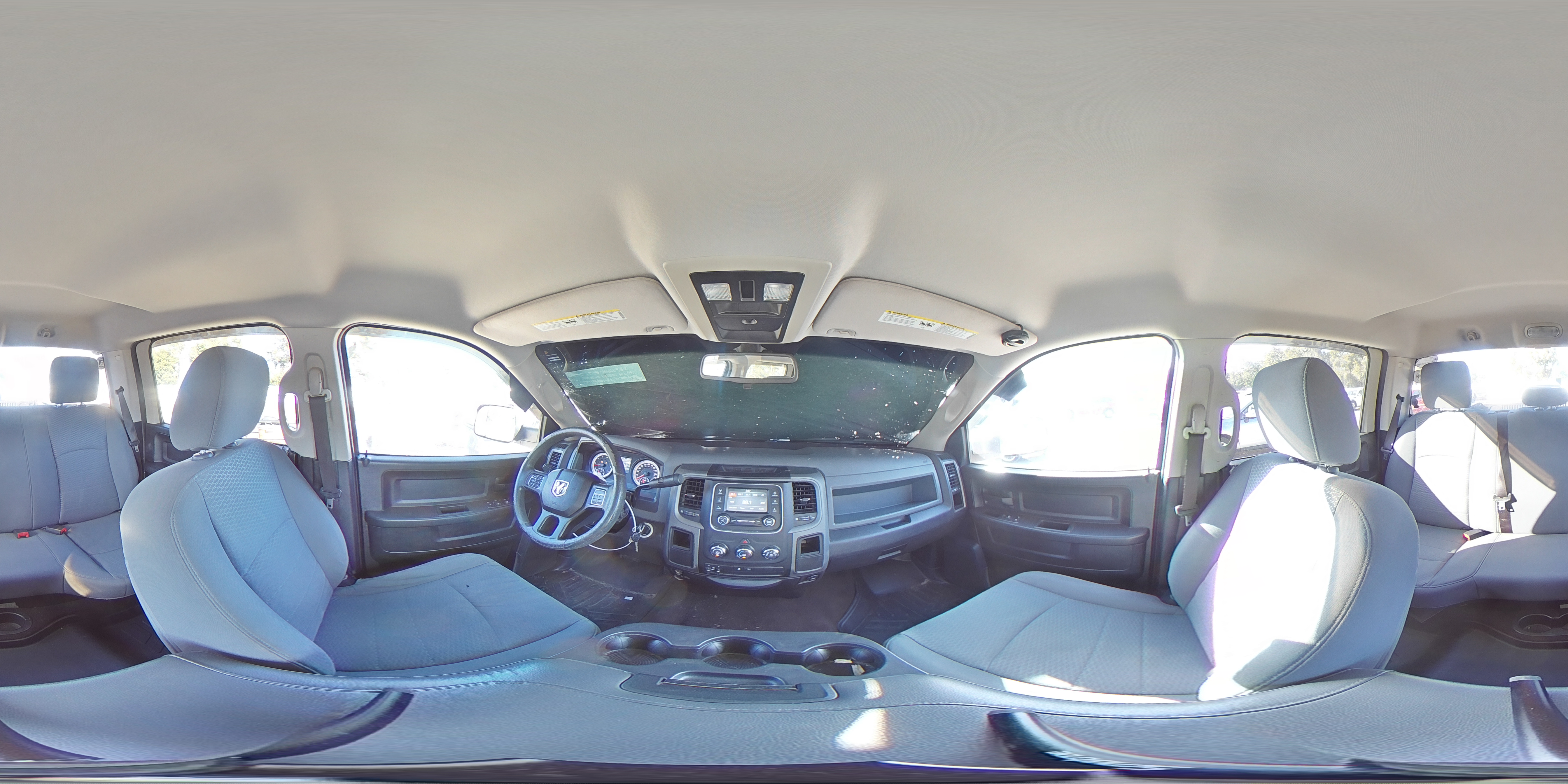 2014 RAM 1500 - Image 15