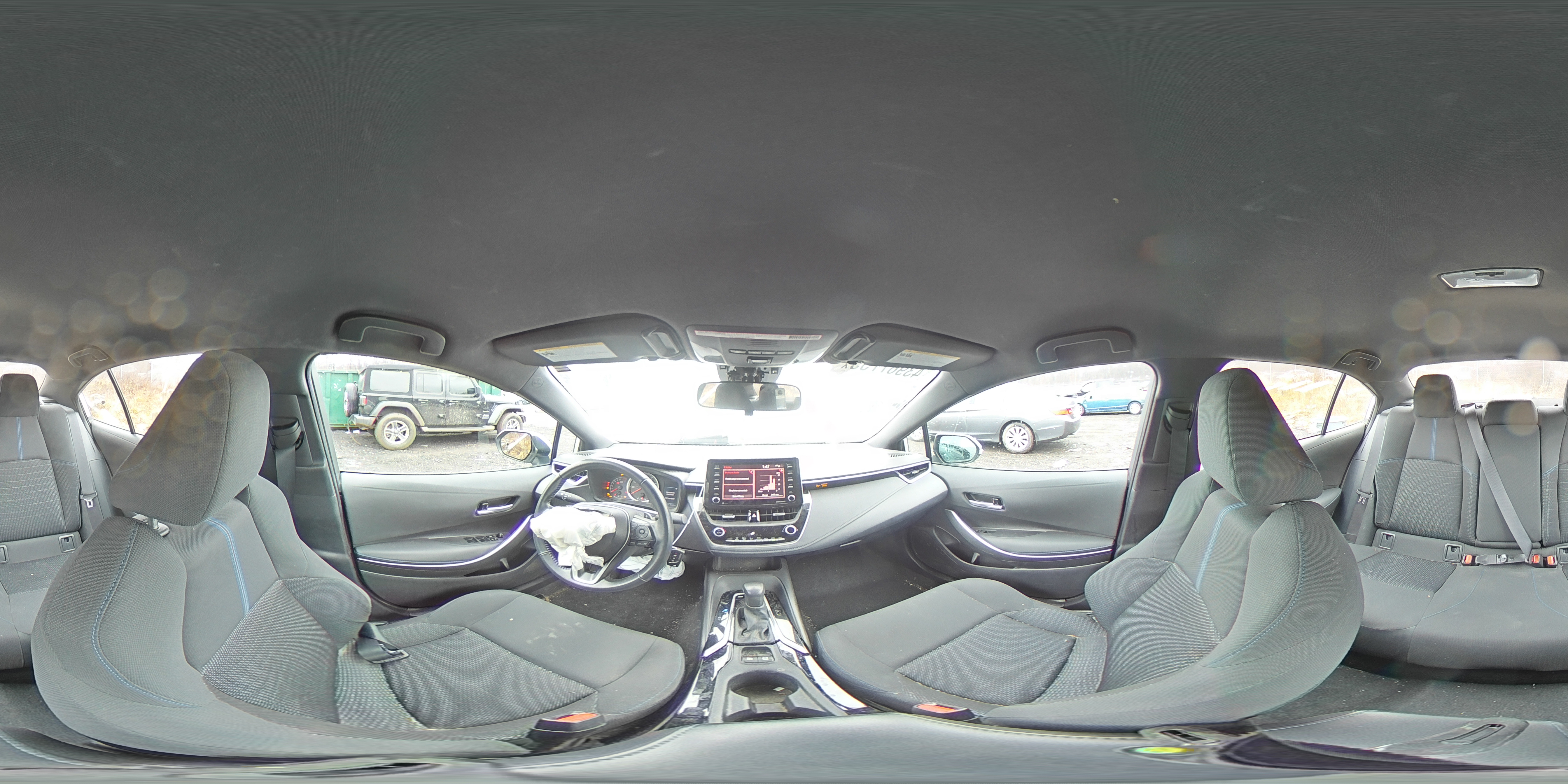 2021 Toyota Corolla - Image 13