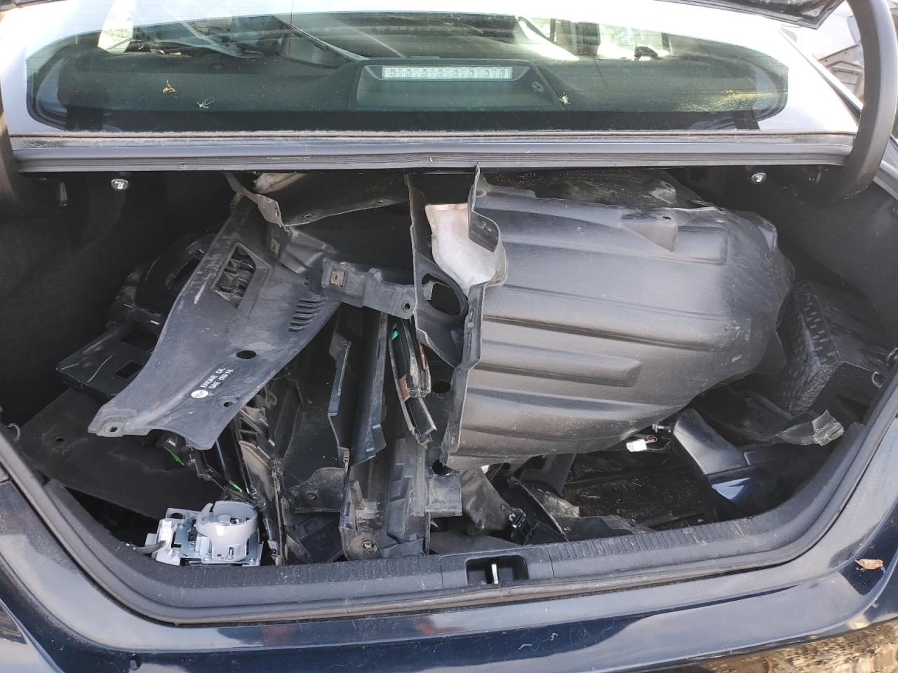 2018 Toyota Camry - Image 12