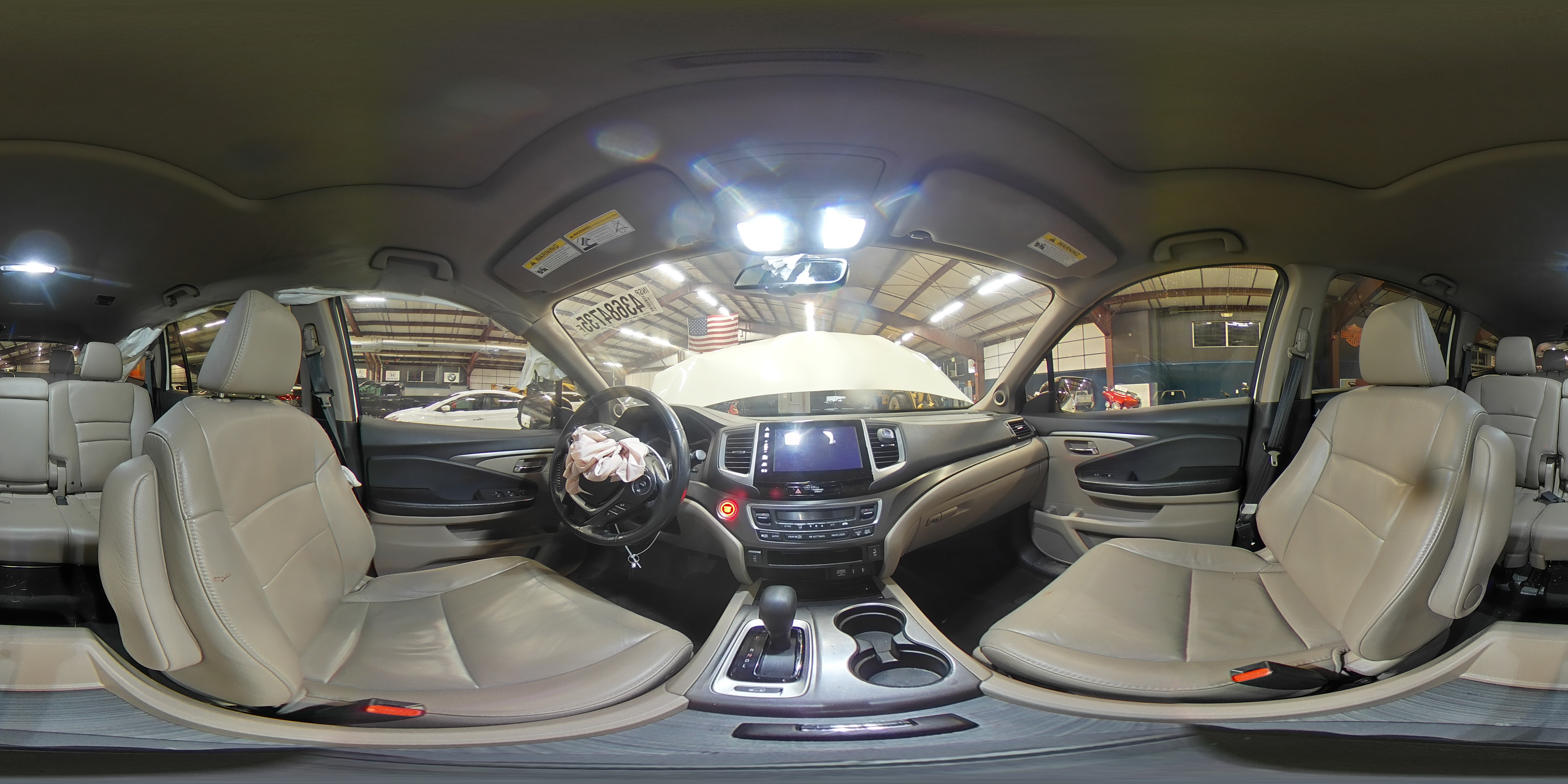 2018 Honda Pilot - Image 13